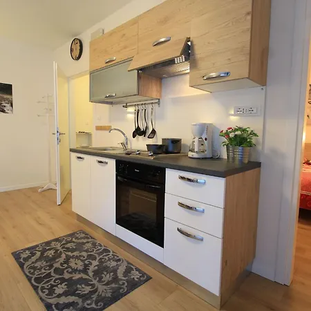 Haus Dorle-ferienwohnung Im Zentrum Eines Skigebiets- Wenige Geminuten Von Skil By Interhome